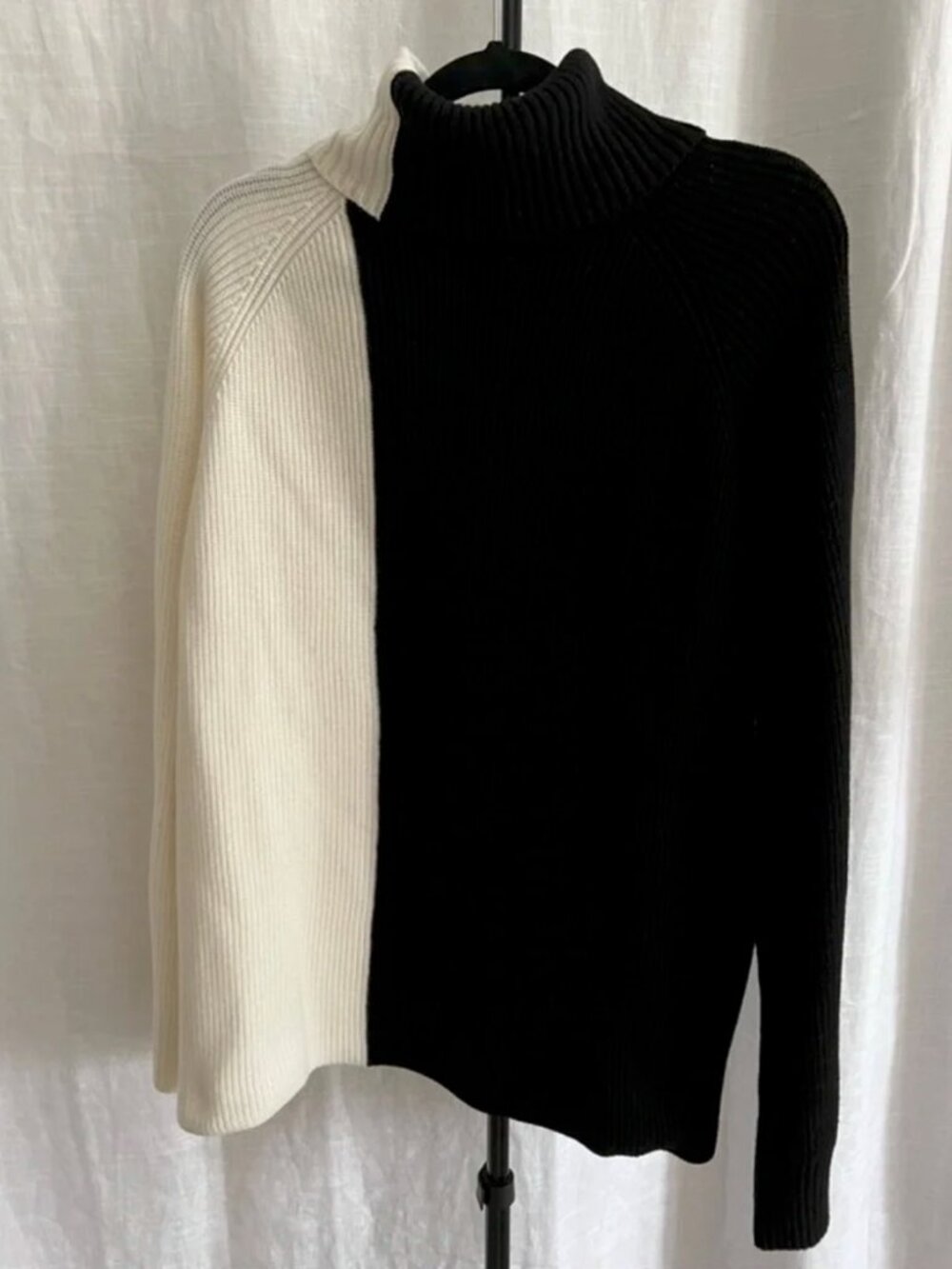 MANGO Two Tone Turtleneck Sweater - Picture 3 of 3